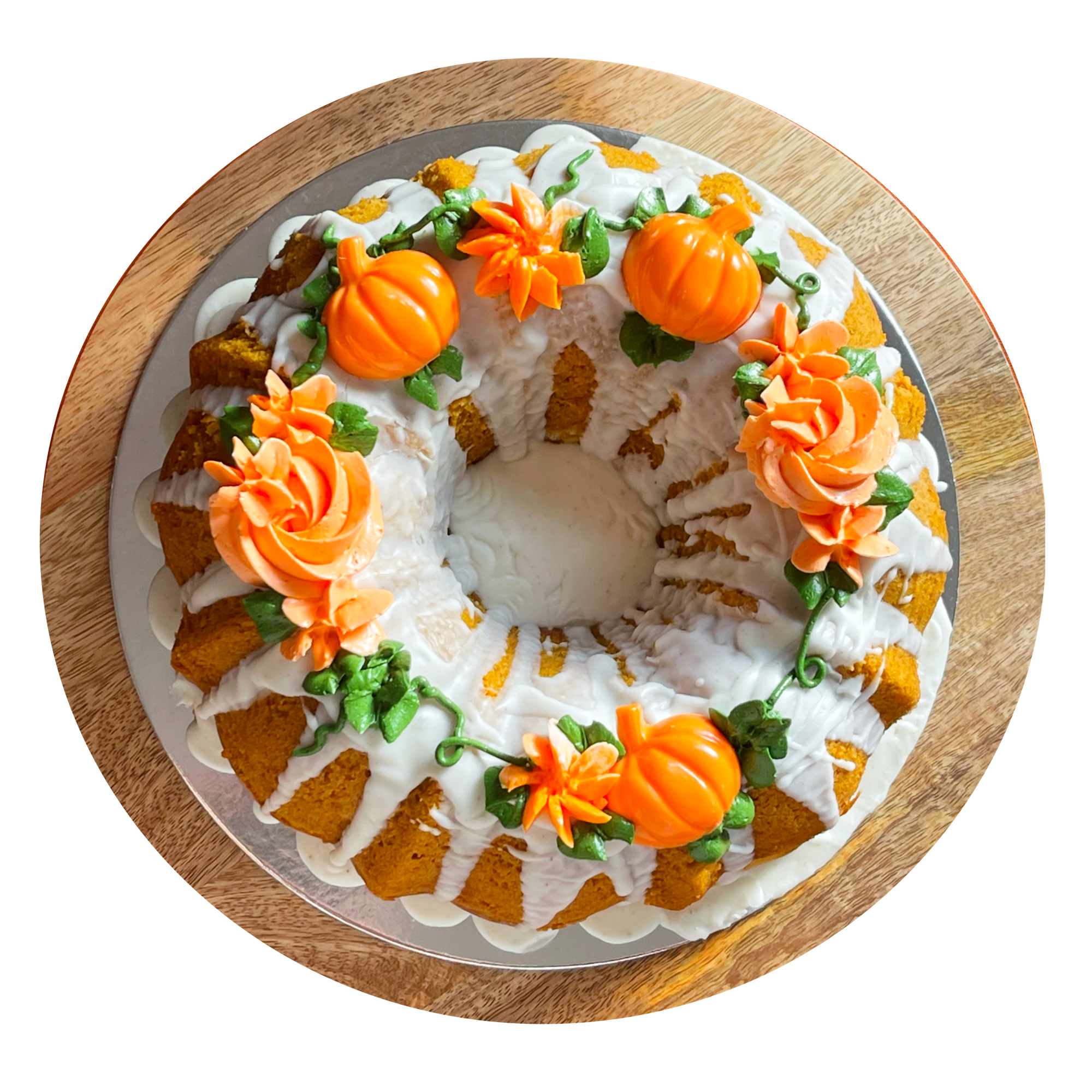Pumpkin with cream cheese Bundt cake